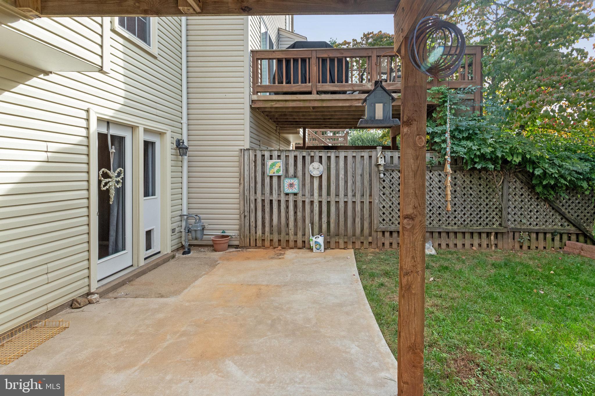 701 Arbor Ct
