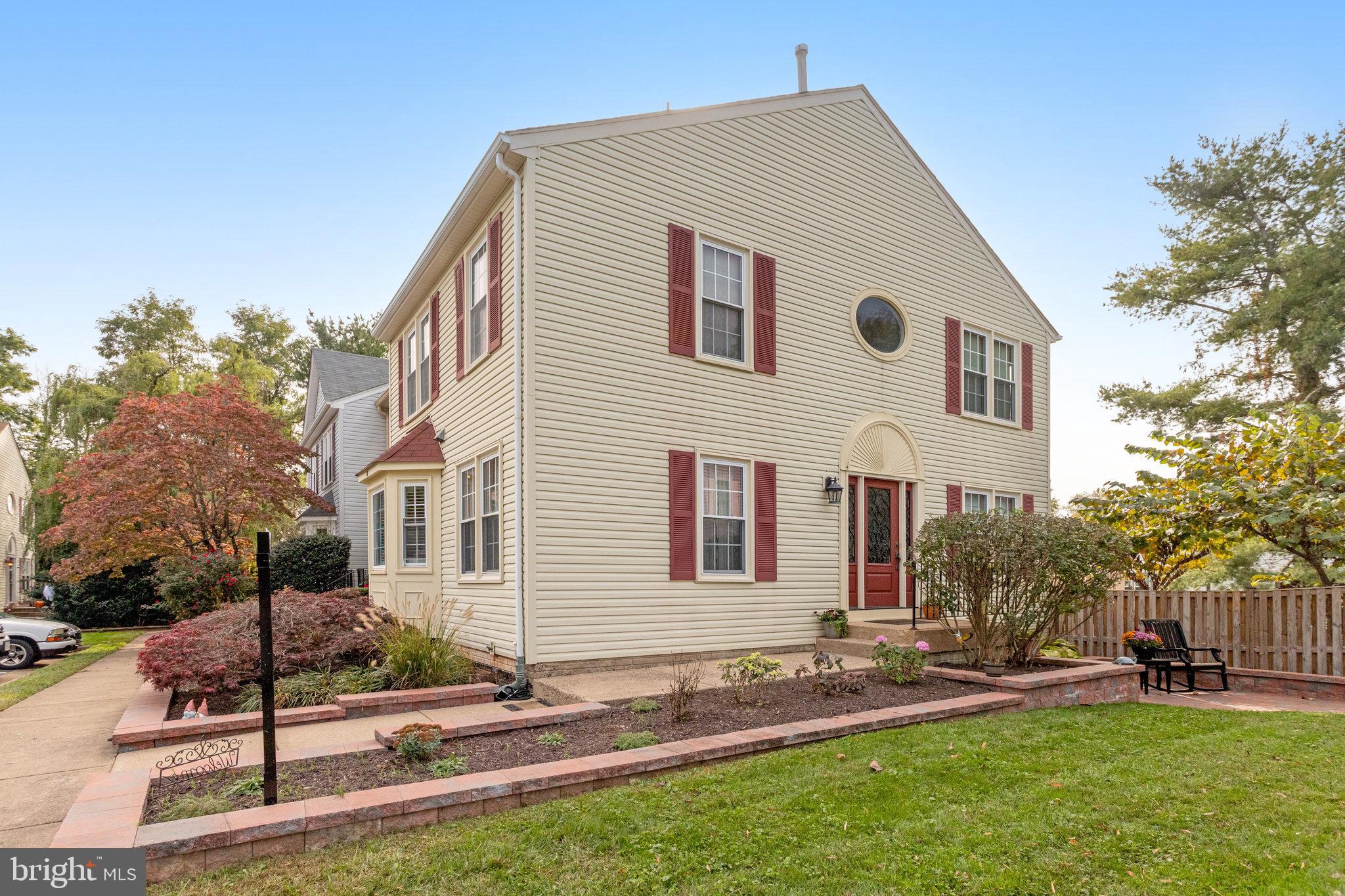 701 Arbor Ct