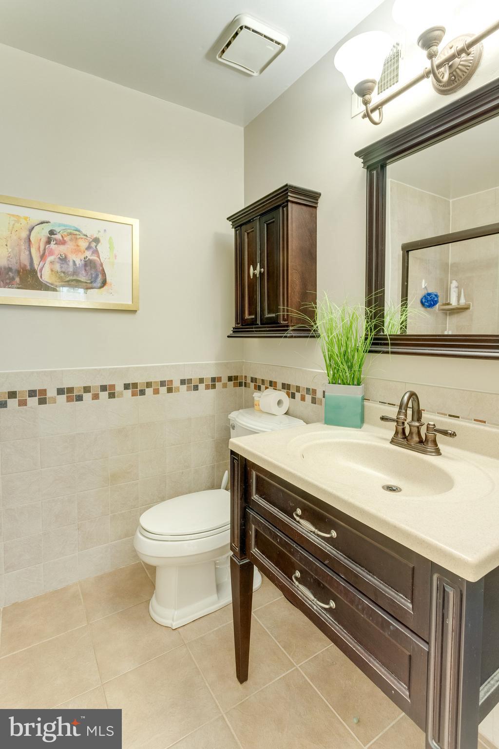 701 Arbor Ct