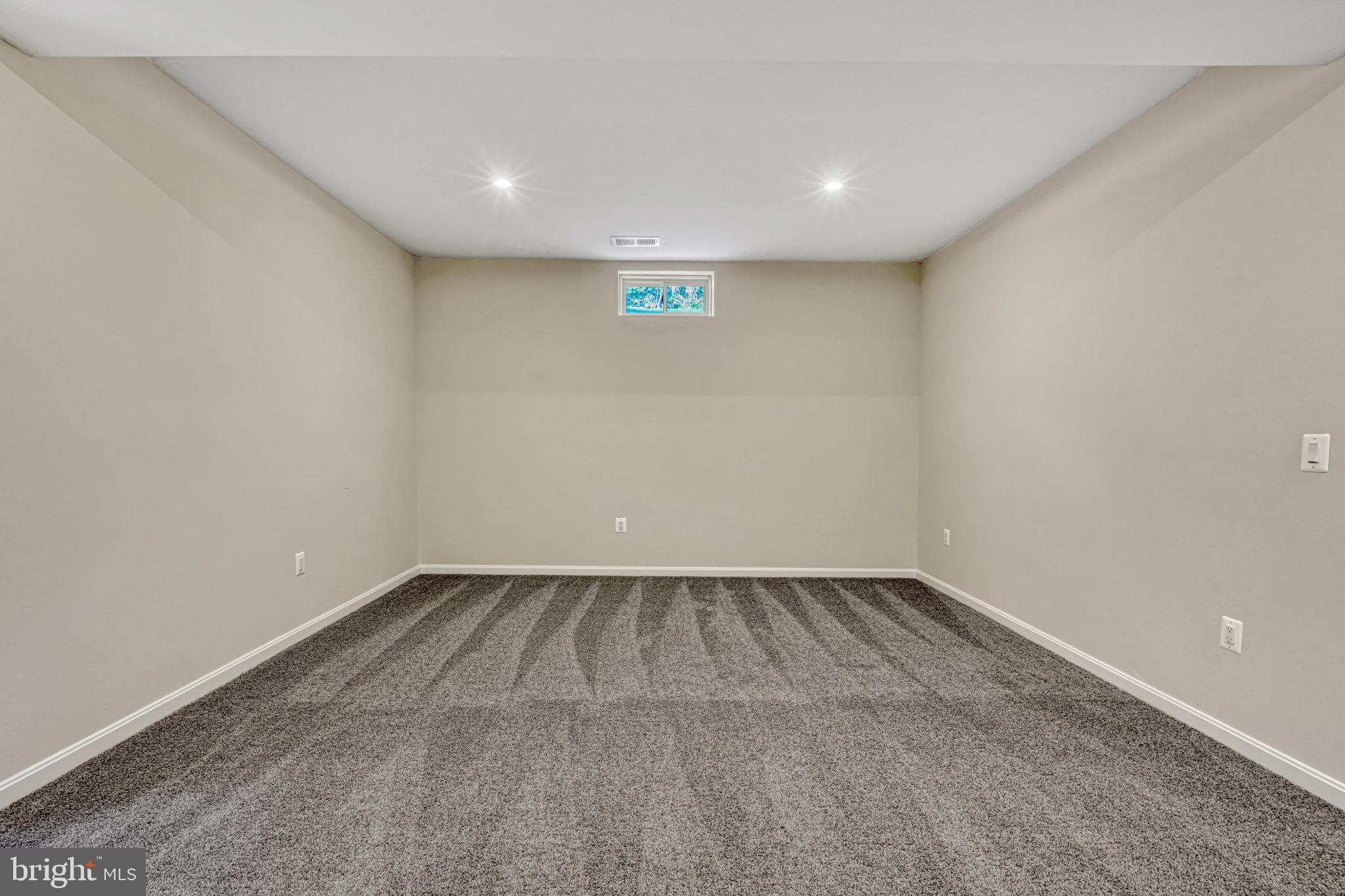 5024 Gray Fox Dr