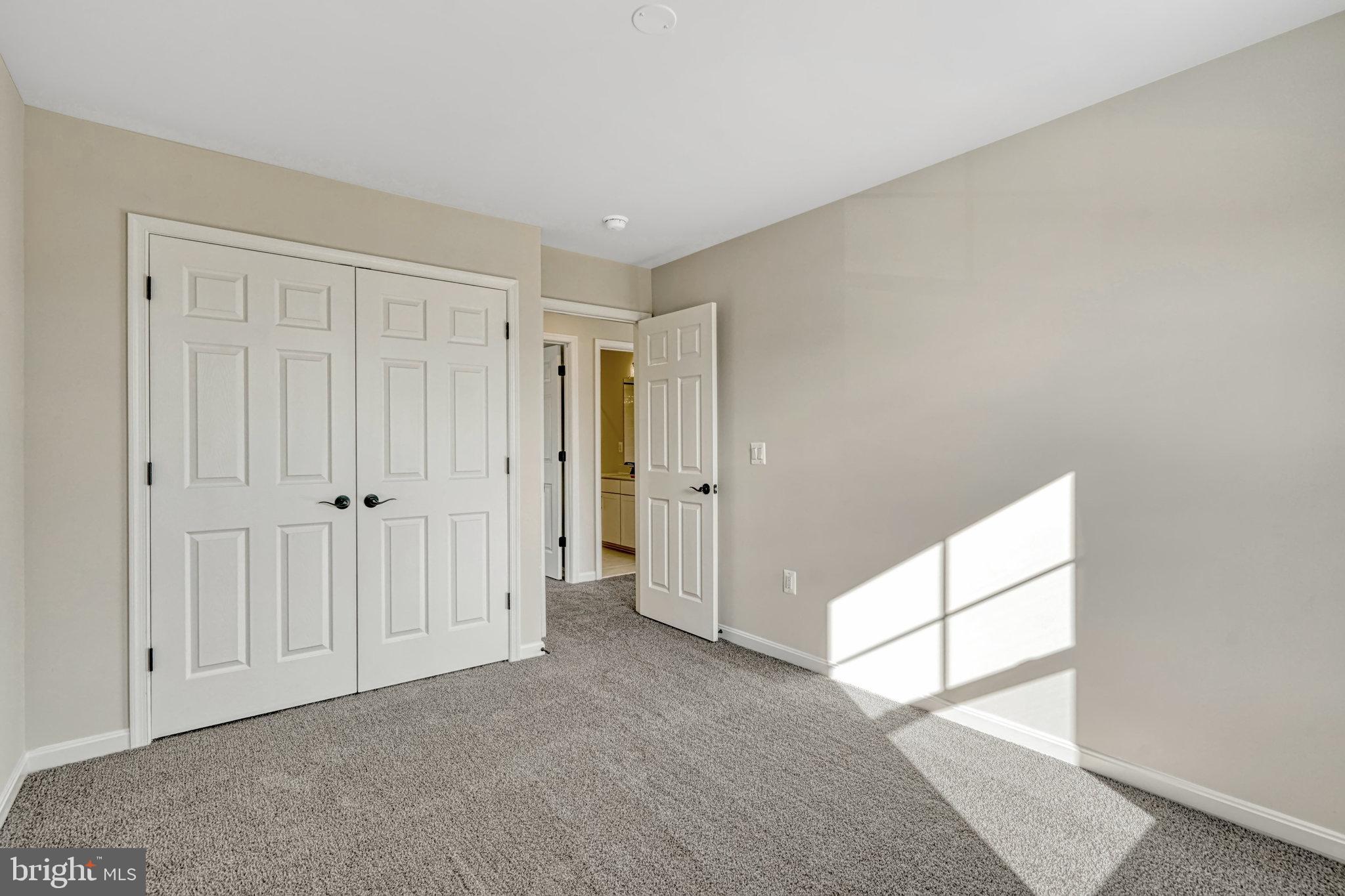 5024 Gray Fox Dr