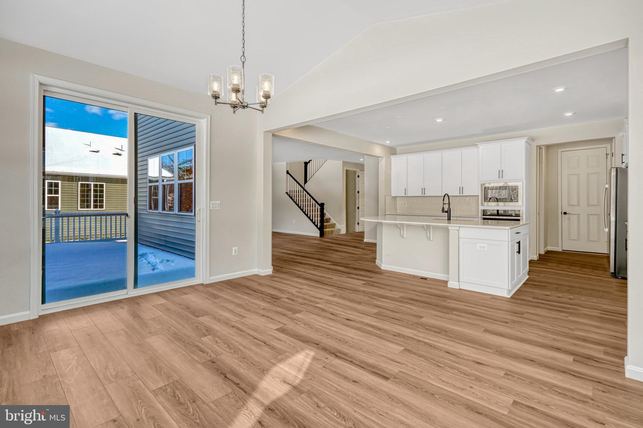 5024 Gray Fox Dr