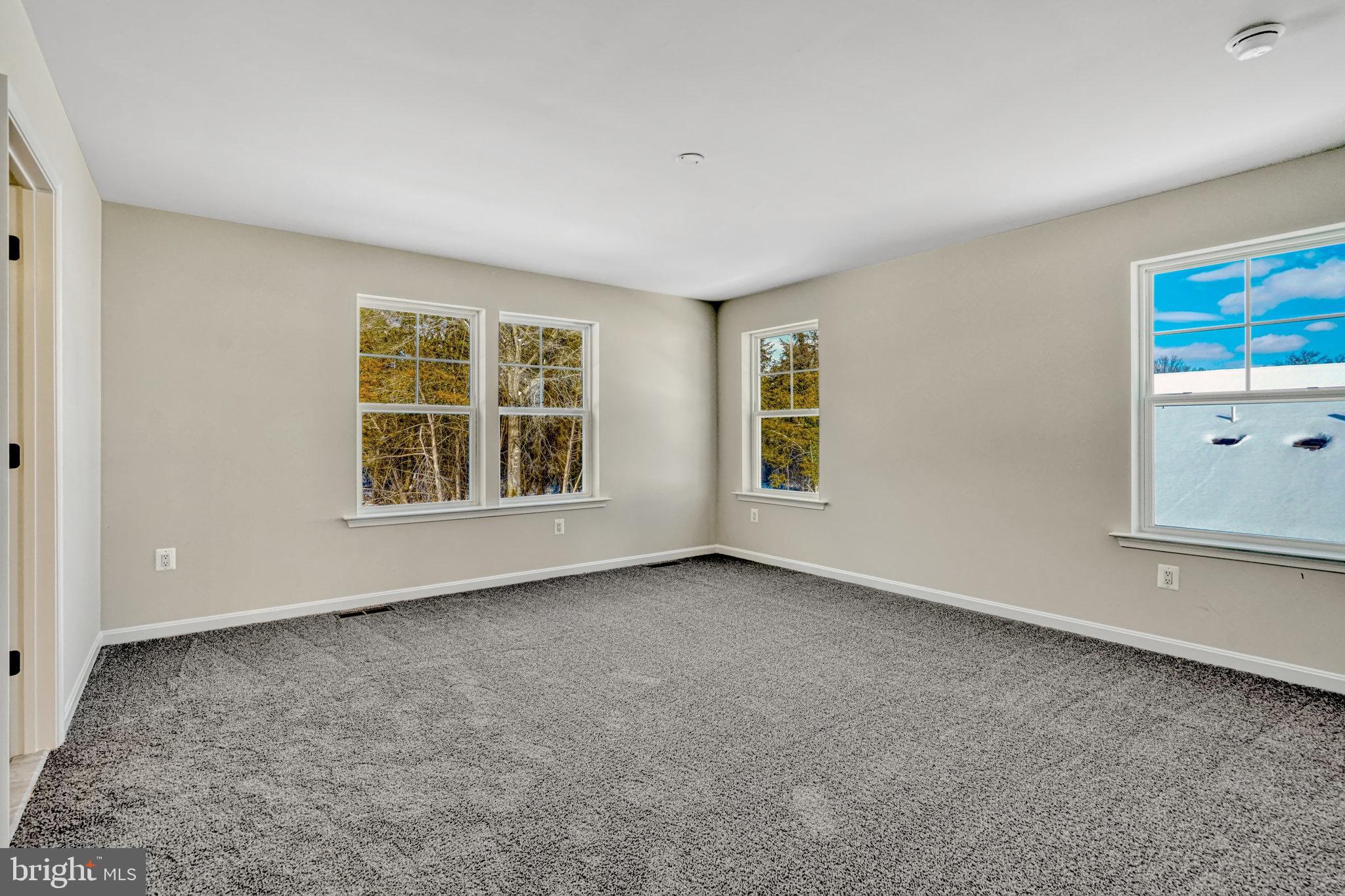 5024 Gray Fox Dr