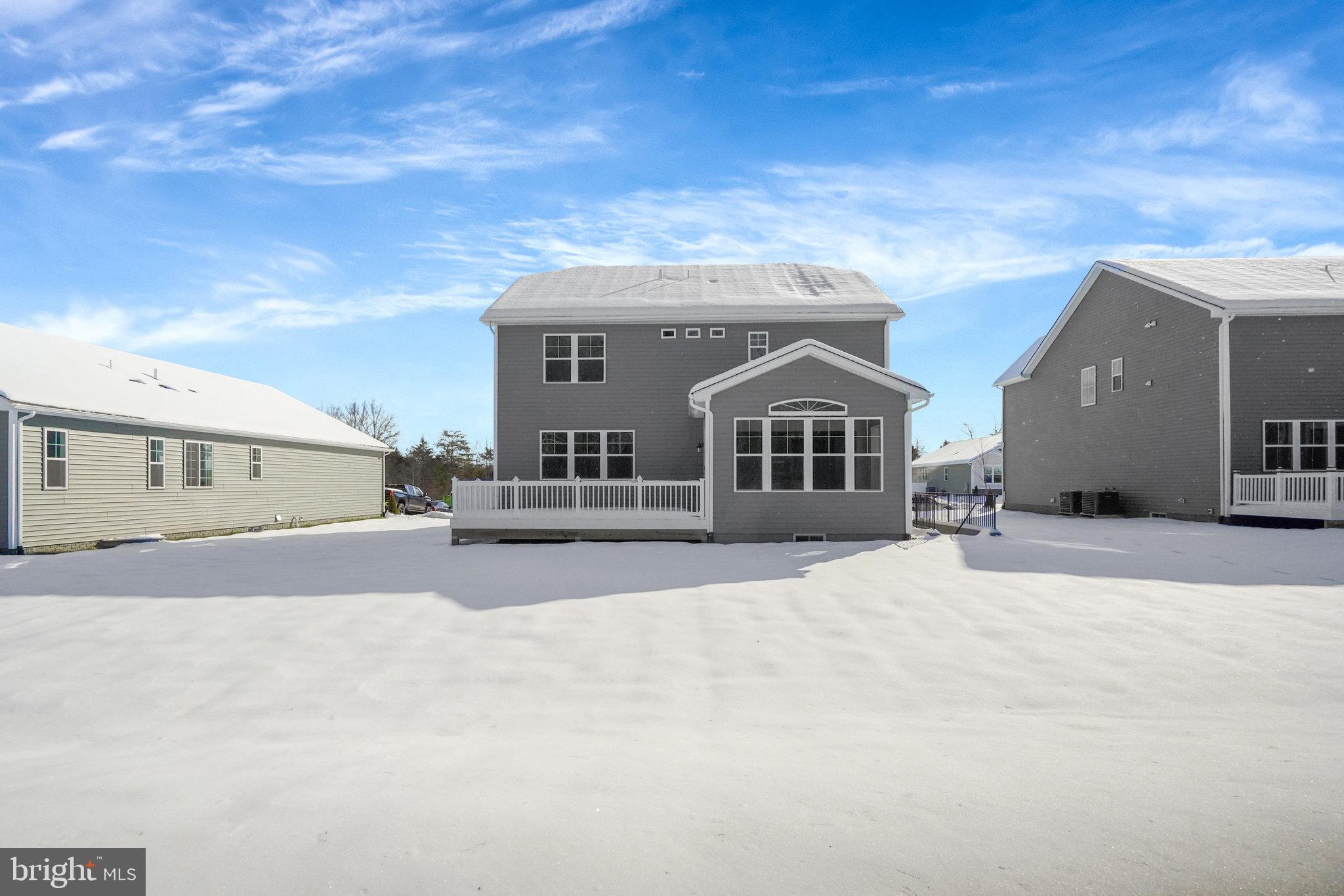 5024 Gray Fox Dr