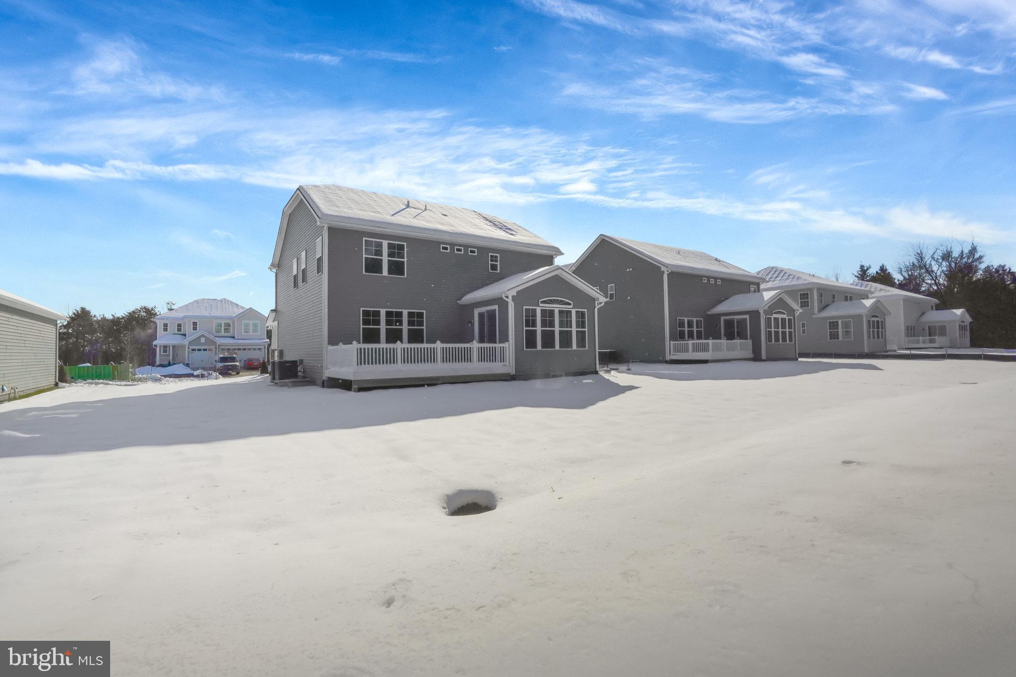 5024 Gray Fox Dr