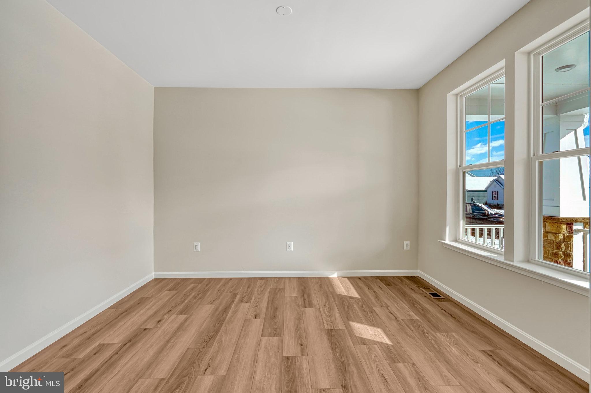 5024 Gray Fox Dr
