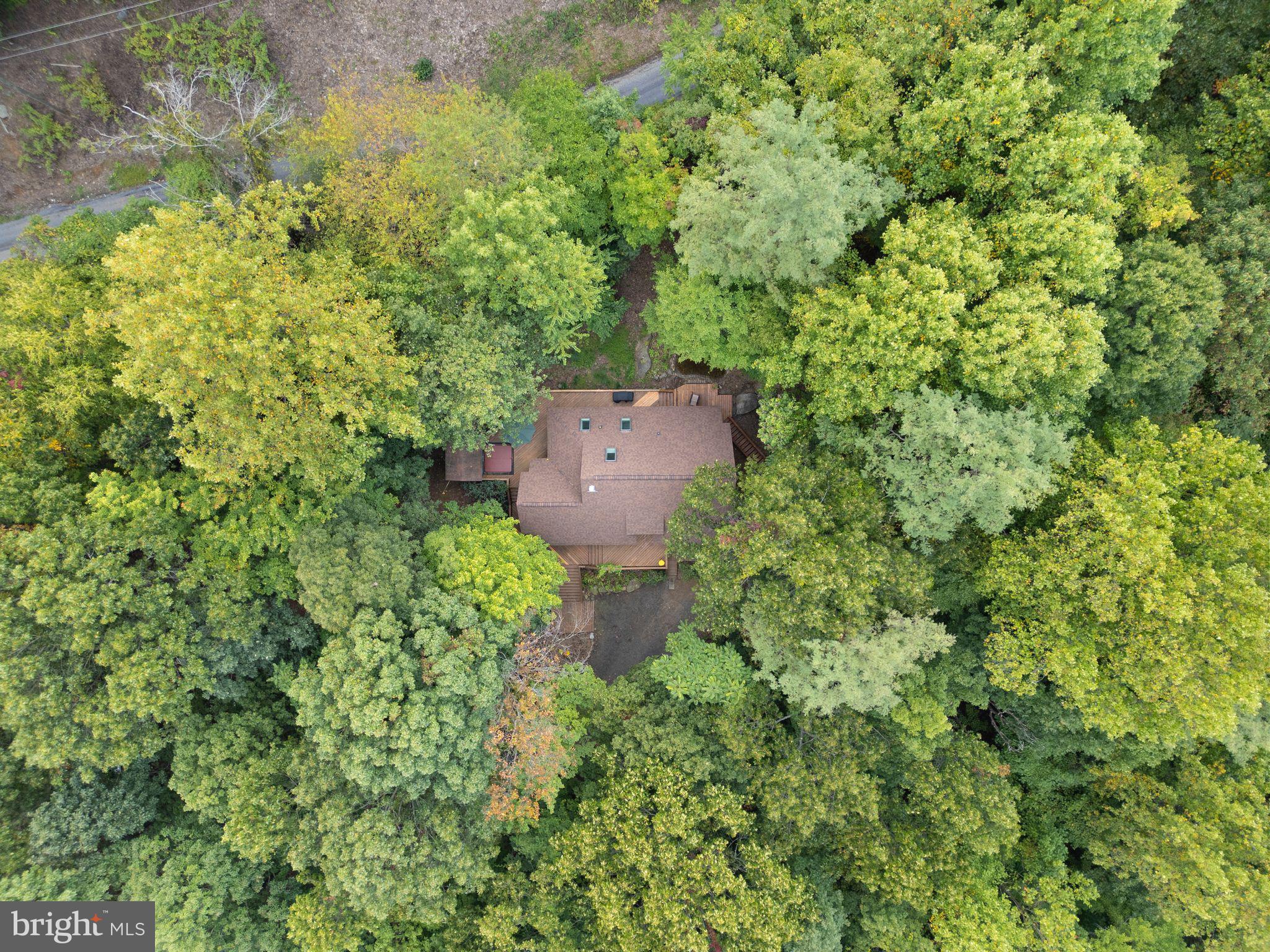11082 Oakview Rd