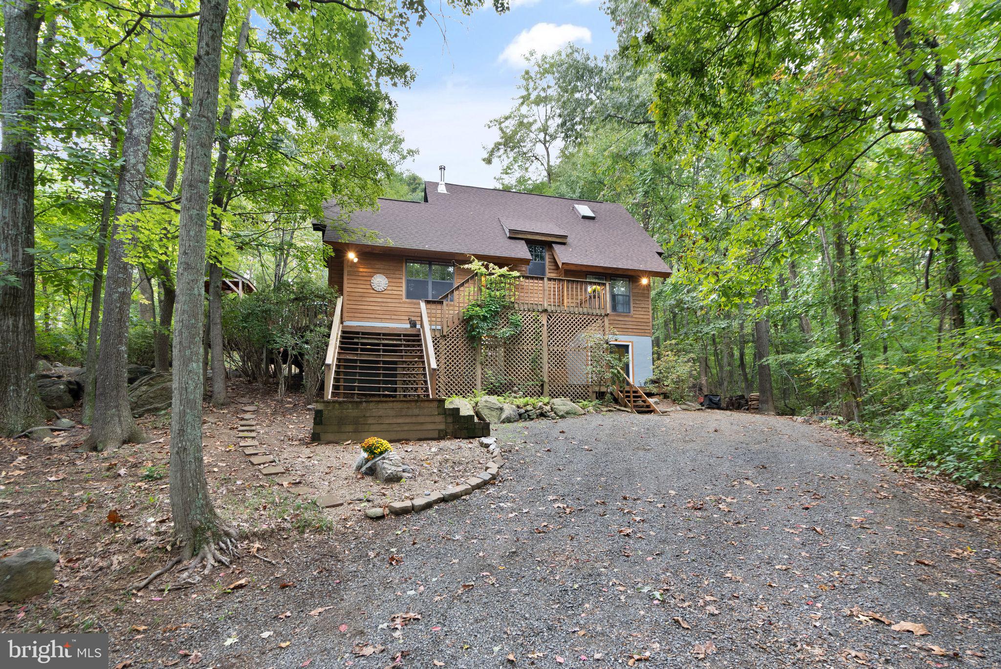 11082 Oakview Rd