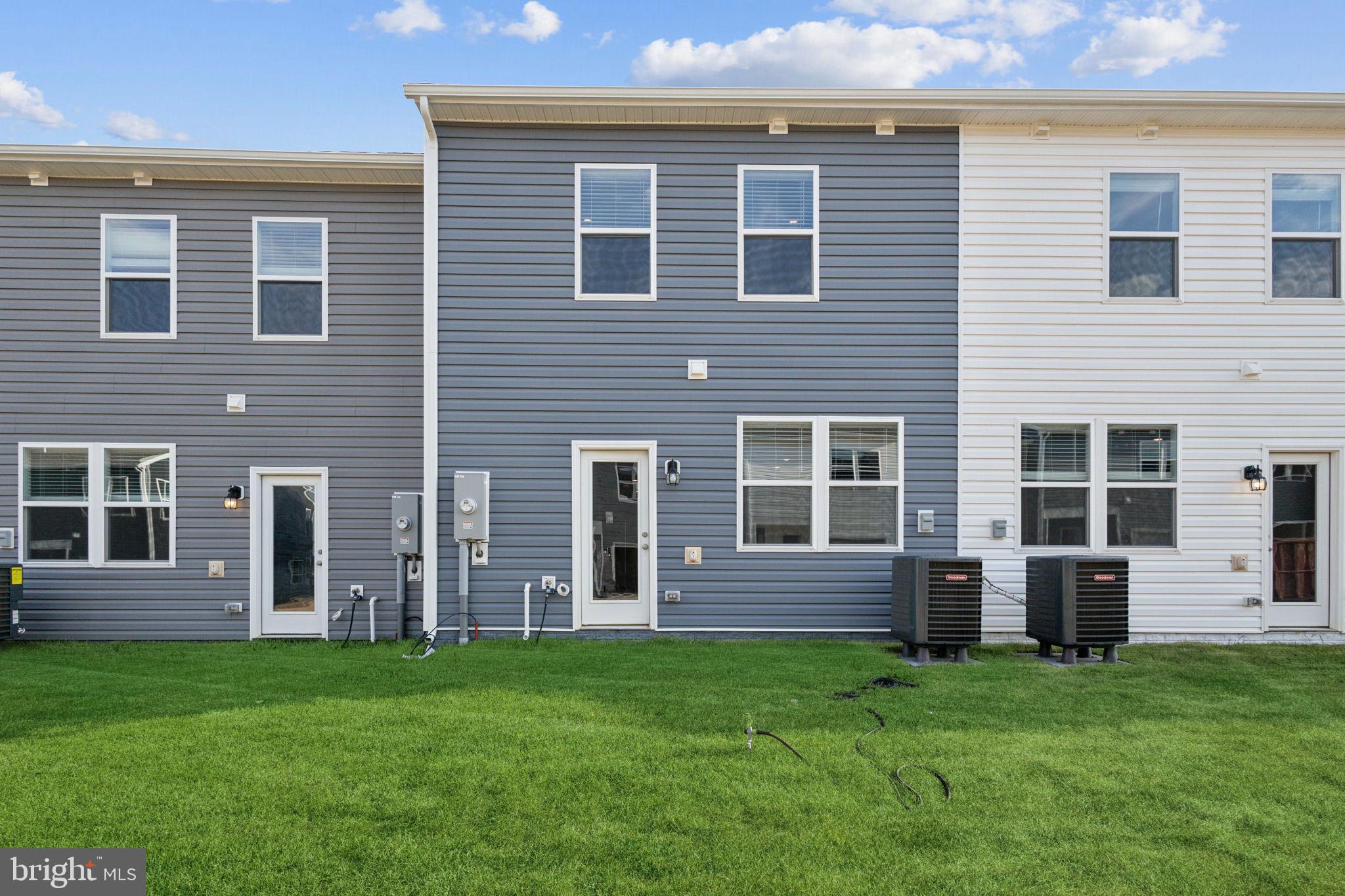 154 WILLETT HOLLOW STREET