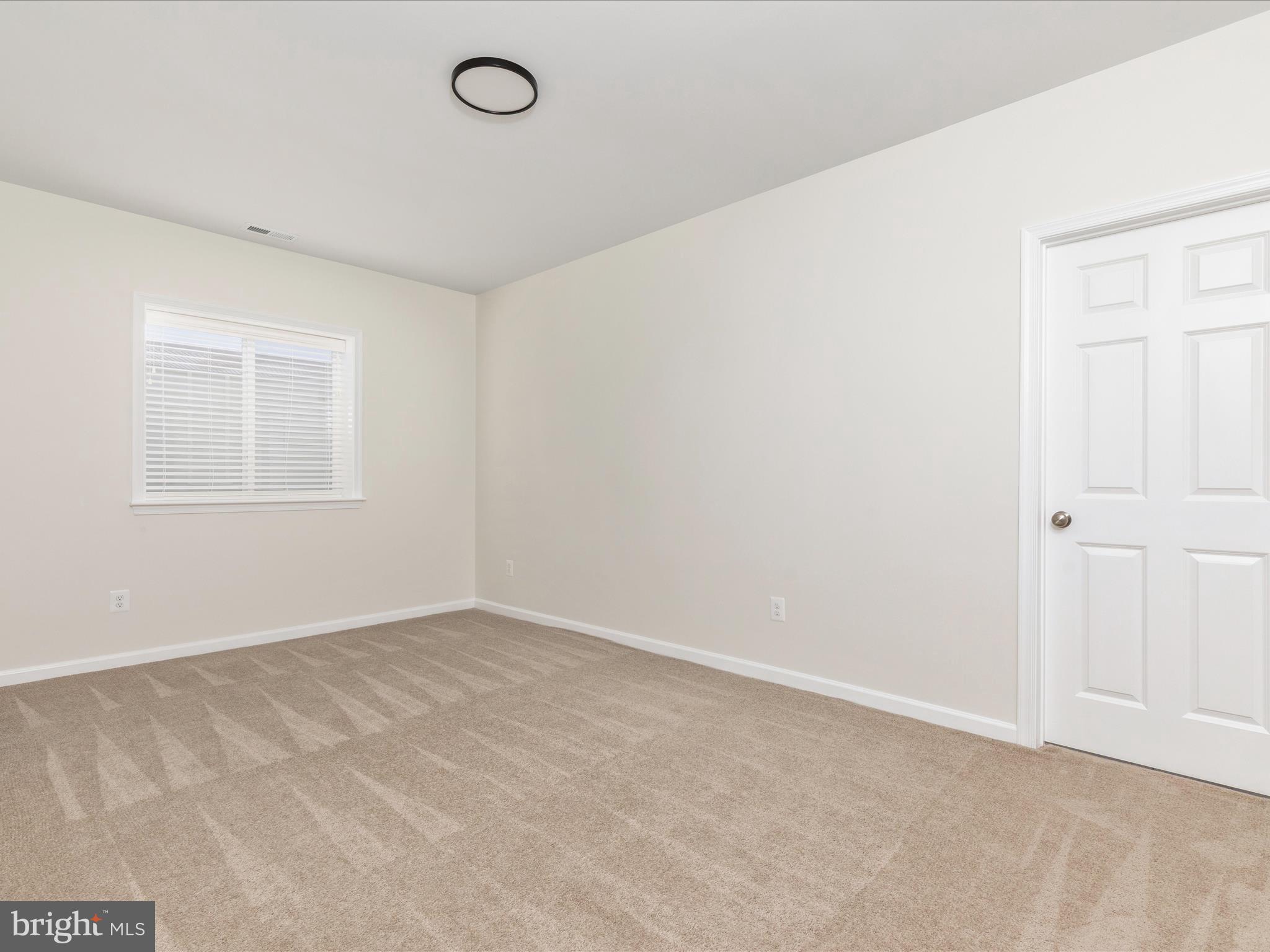138 JEWEL BOX DRIVE