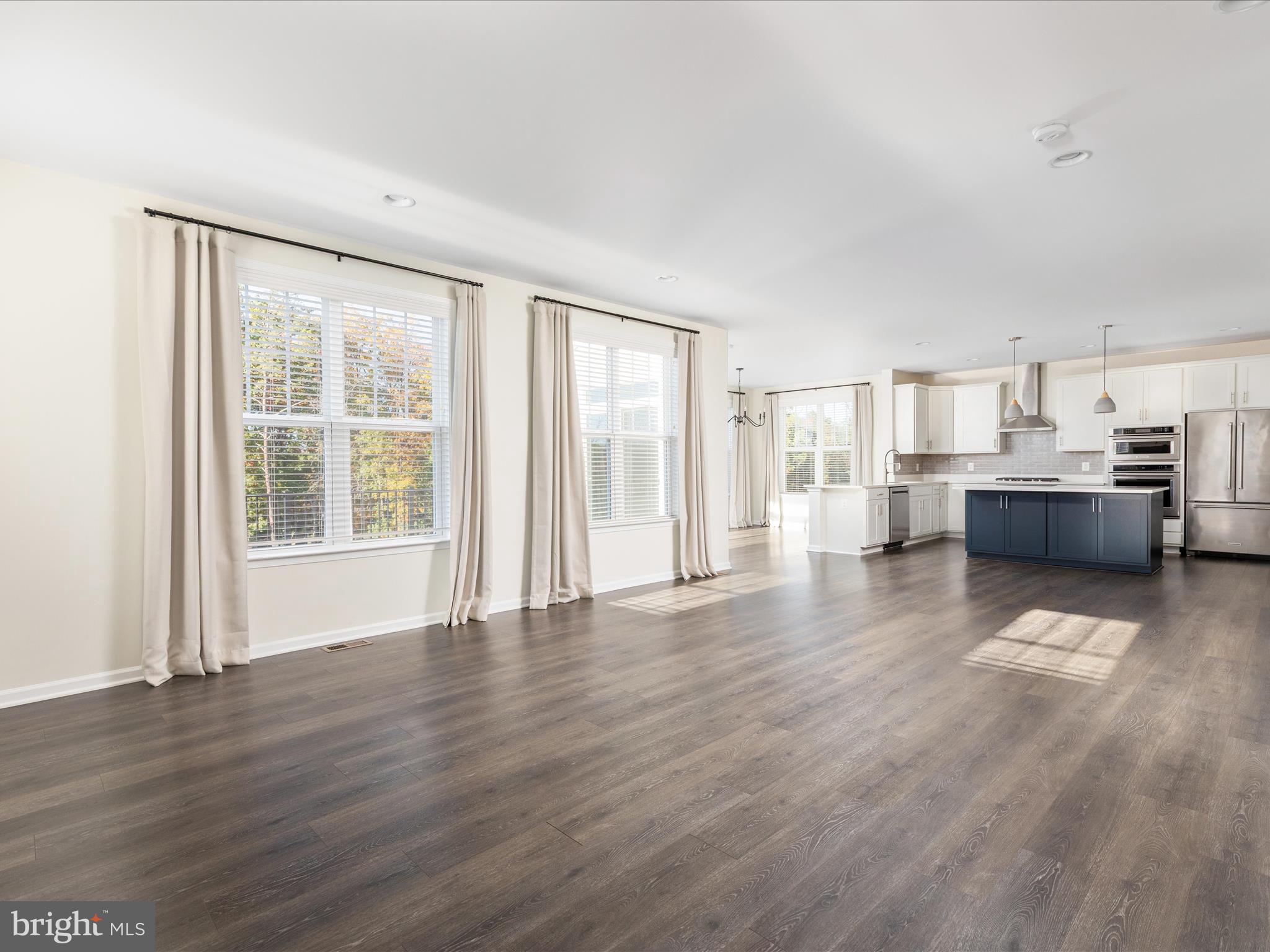138 JEWEL BOX DRIVE