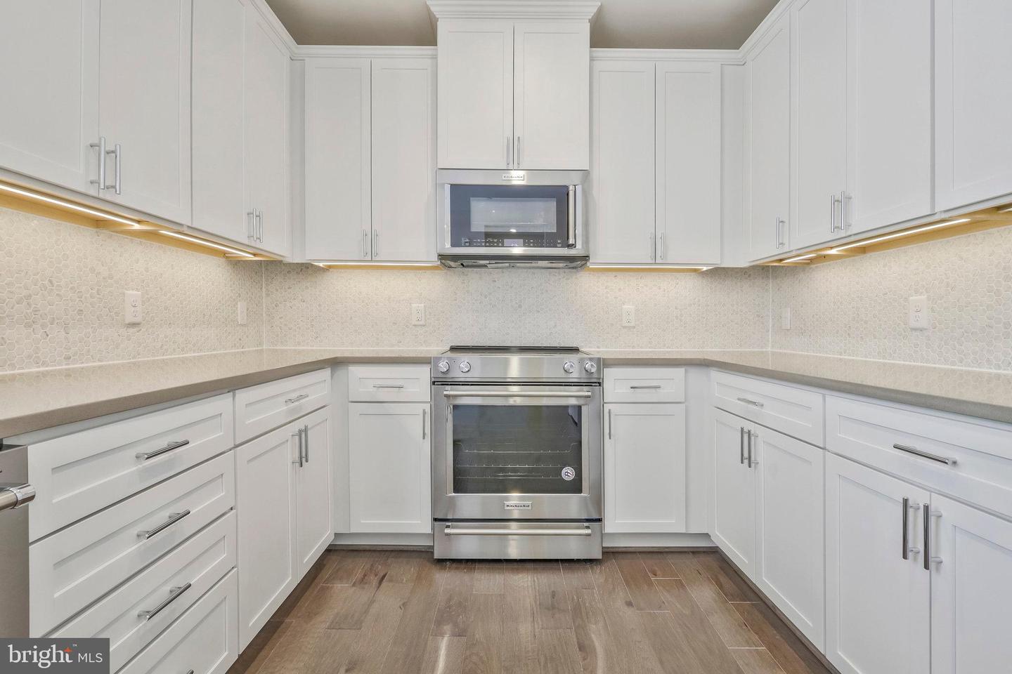 2960 Vaden Dr #2-115