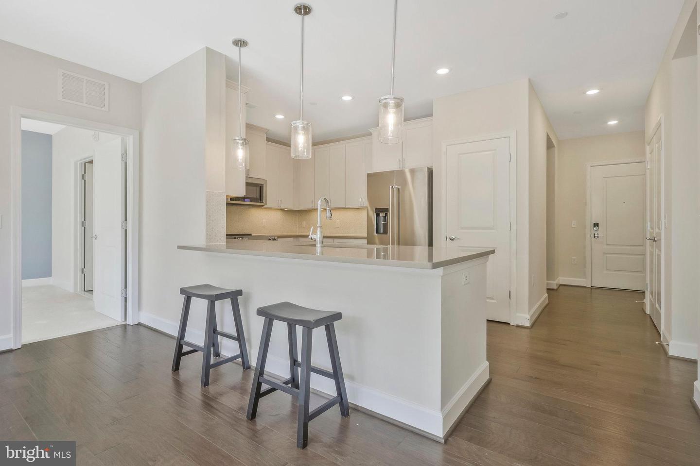 2960 Vaden Dr #2-115