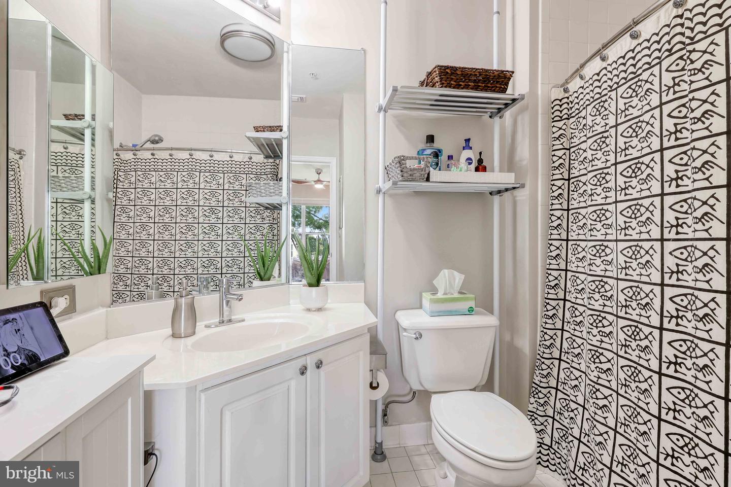 12913 Alton Sq #405