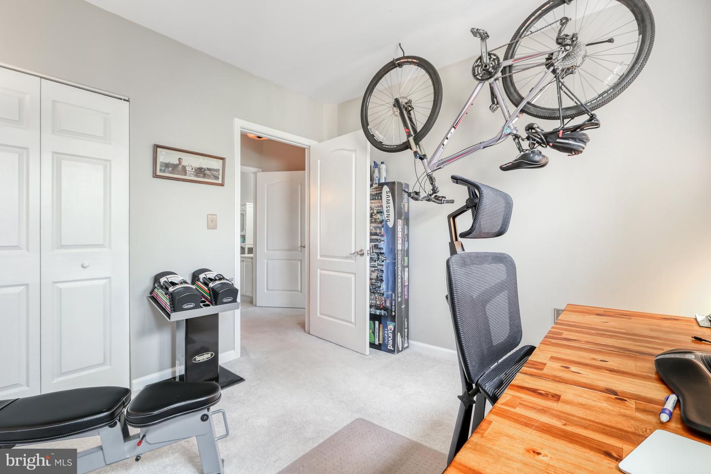 12913 Alton Sq #405