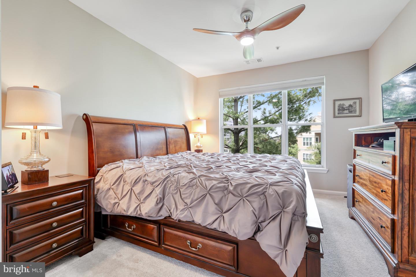 12913 Alton Sq #405