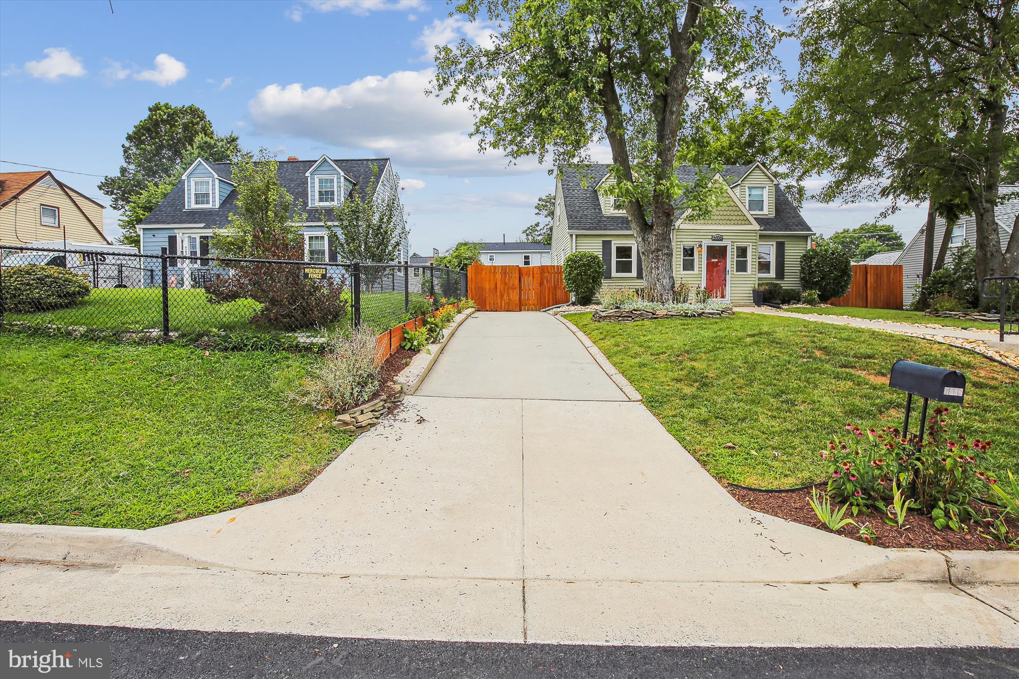 6106 Bangor Dr