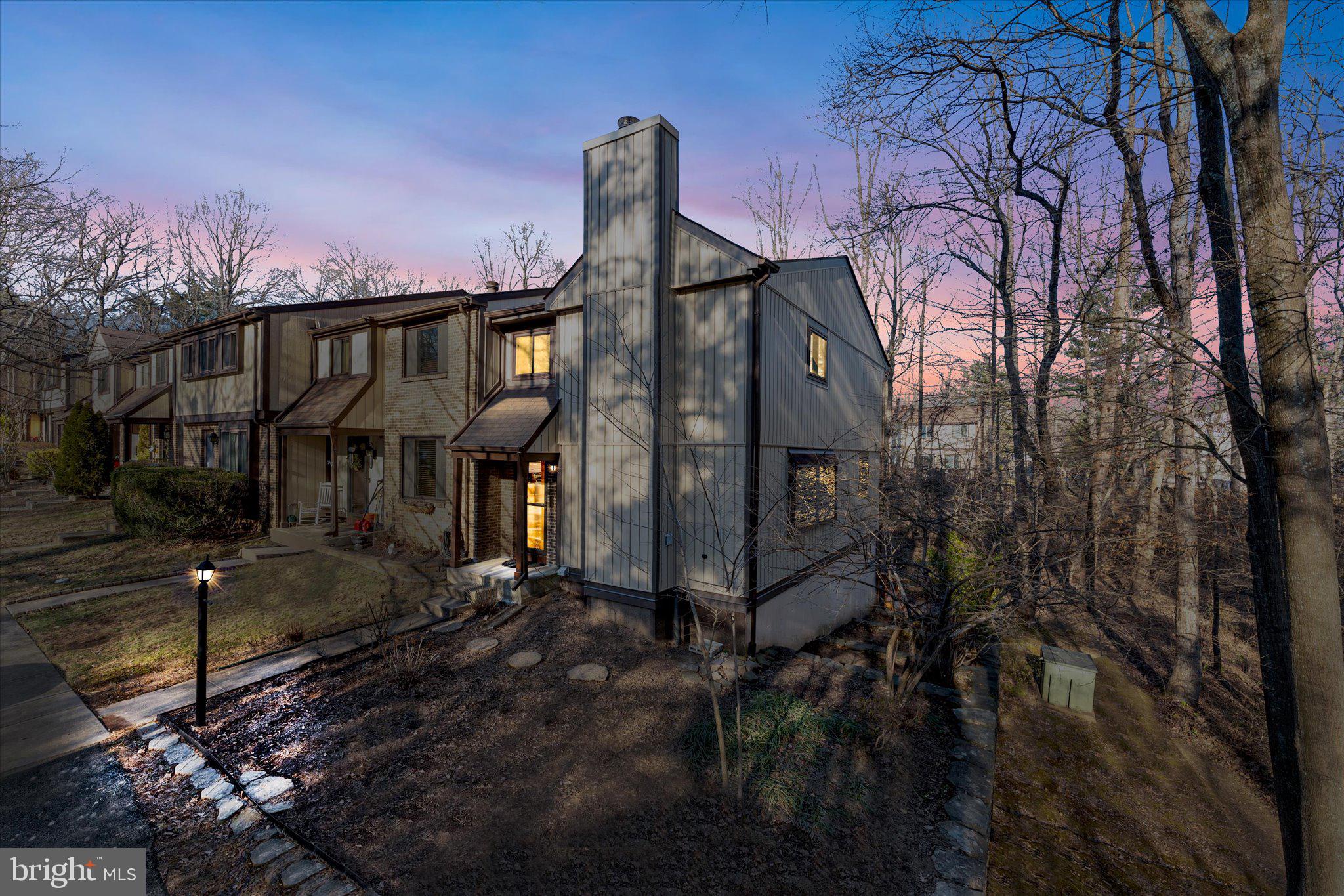 5839 OAK LADDER CT