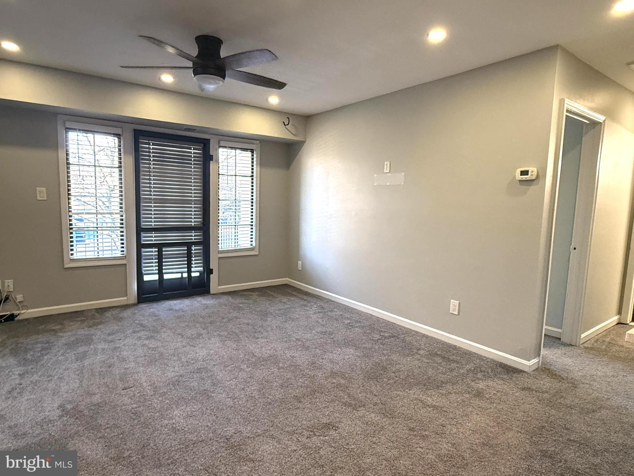 5900-E Surrey Hill Pl #693