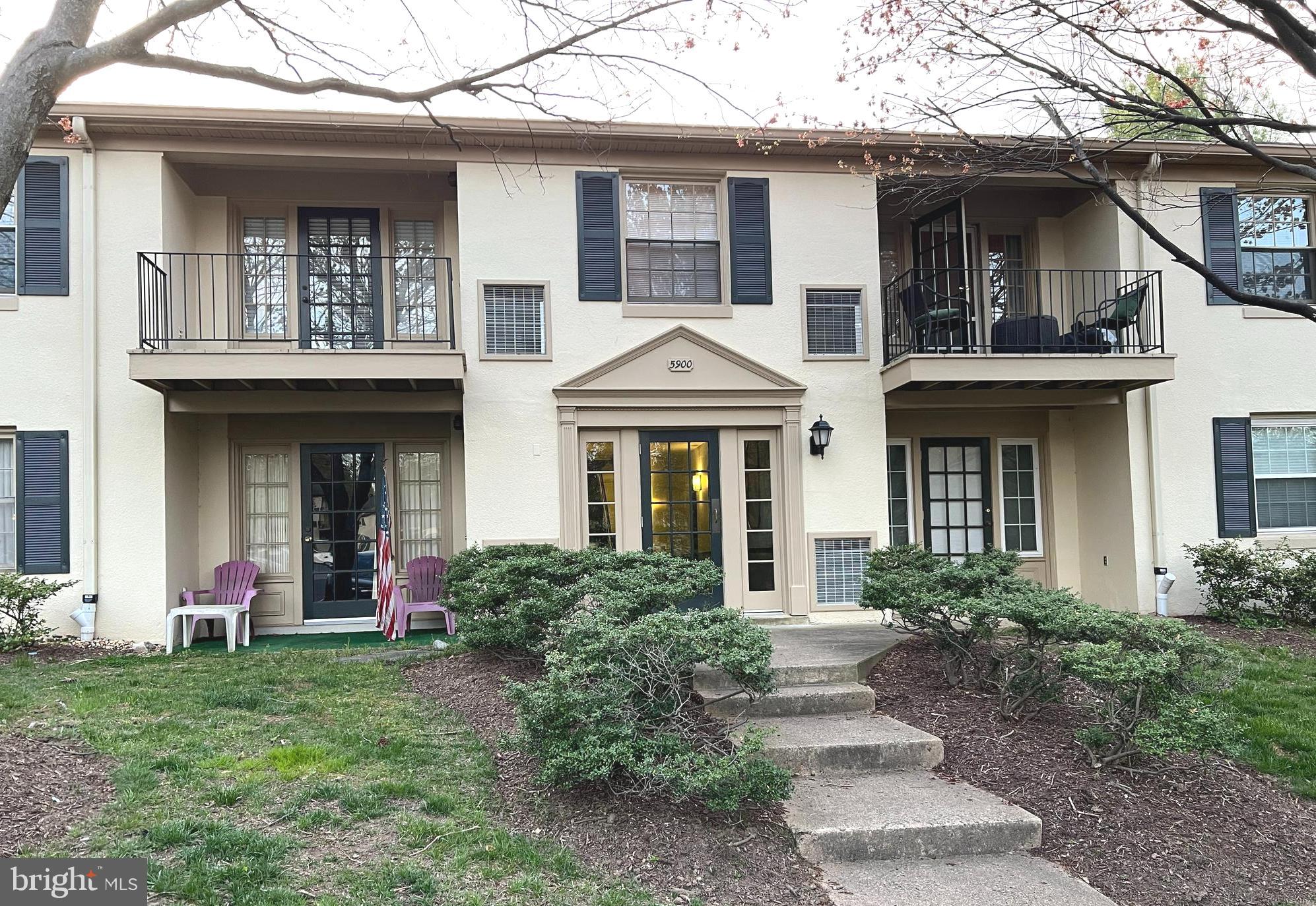 5900-E Surrey Hill Pl #693
