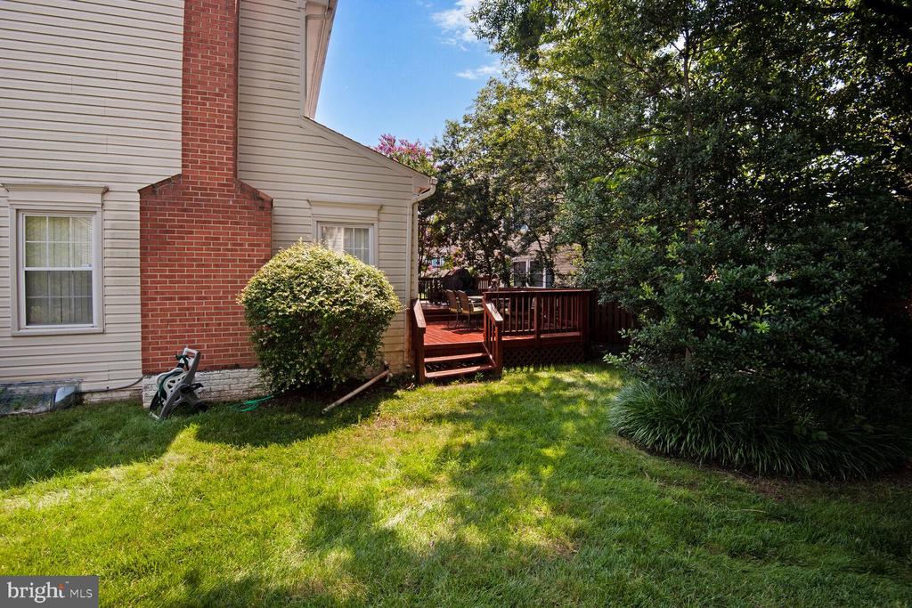 13701 ROSETREE COURT