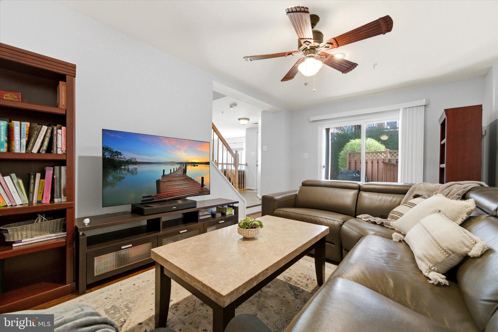 4367 HACKNEY COACH LANE 162