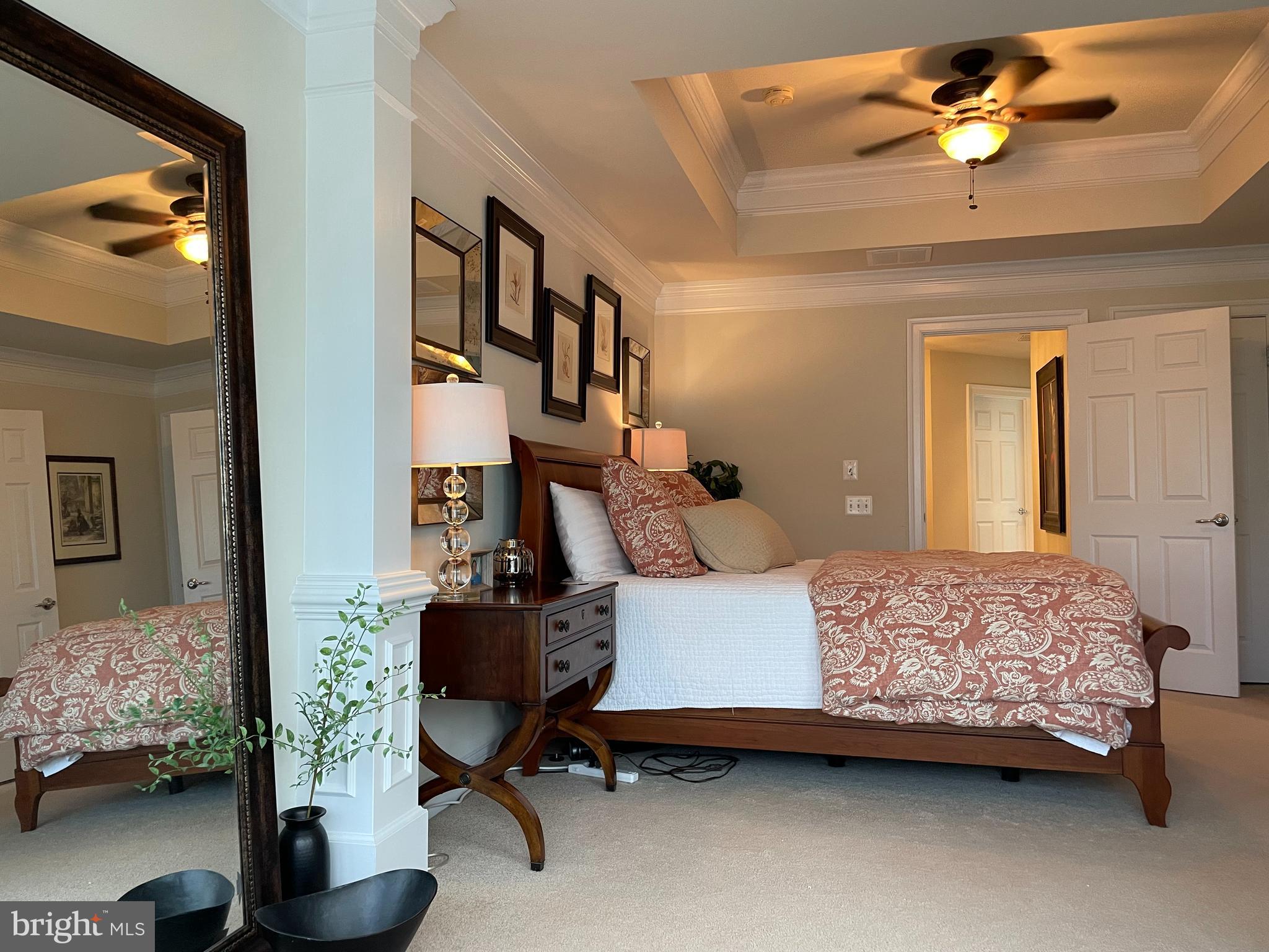 527 Glade Fern Ter SE