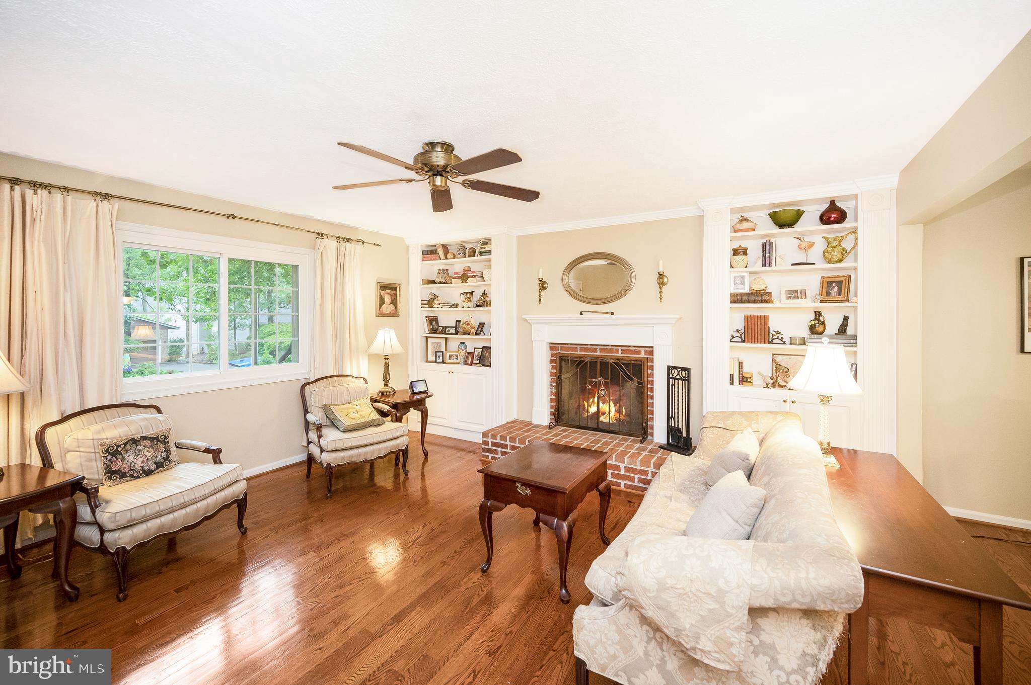 215 MT PLEASANT DRIVE