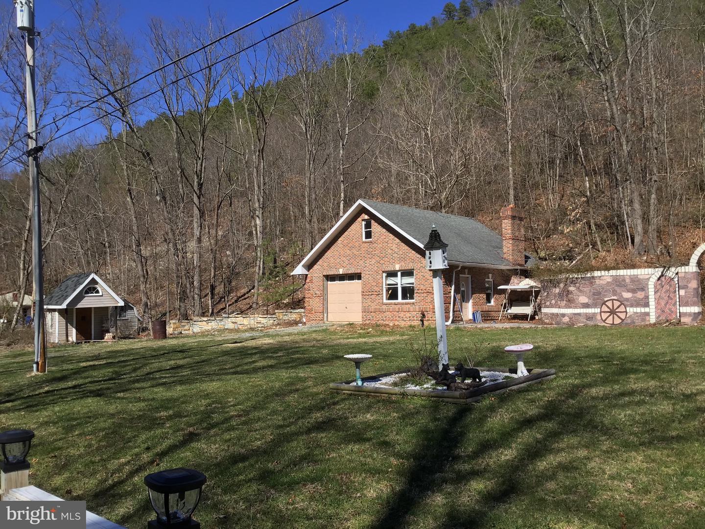 2145 Dovel Hollow Rd