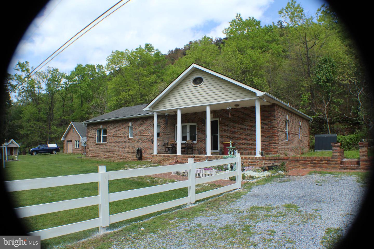 2145 Dovel Hollow Rd