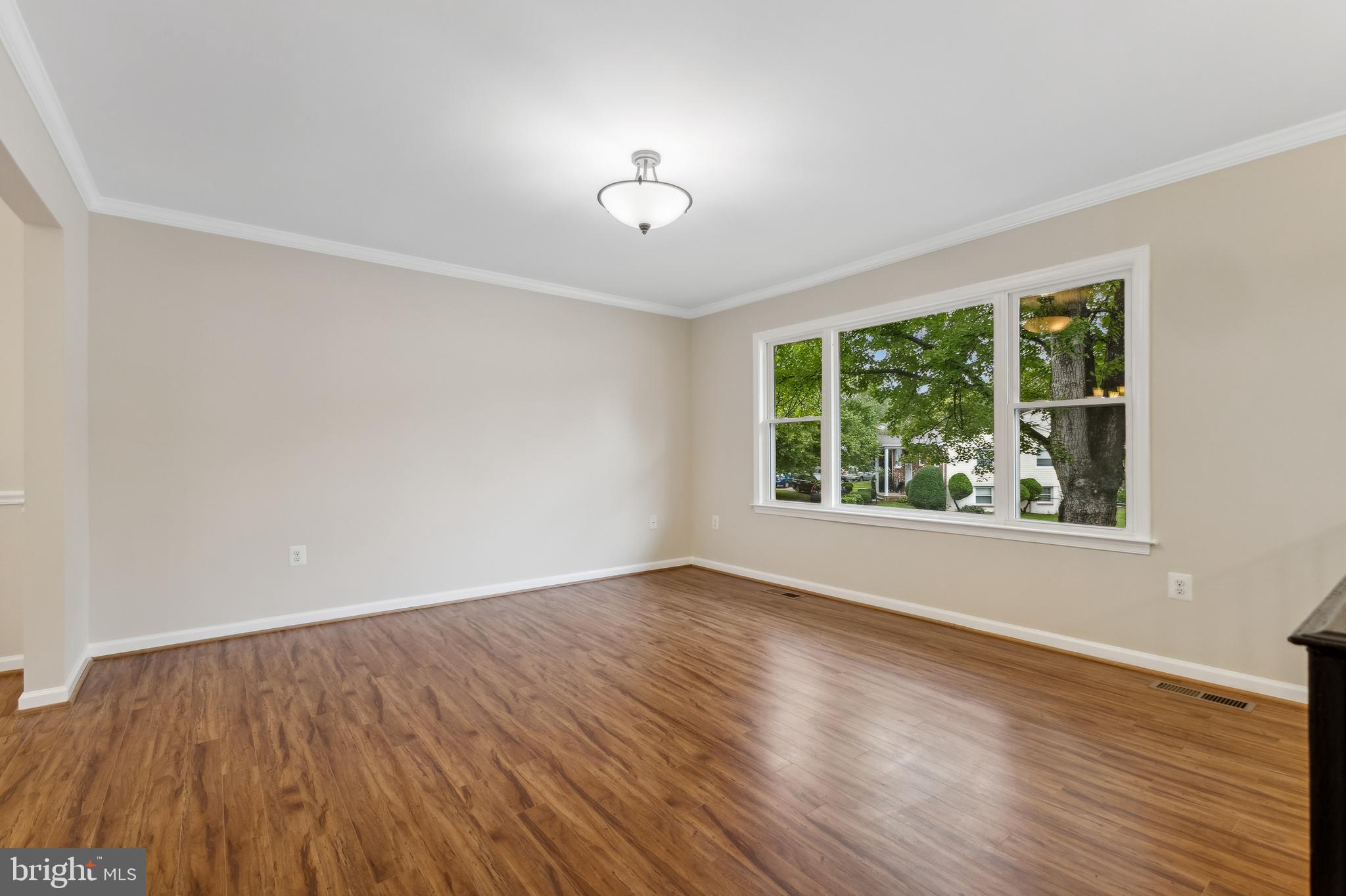 13302 Nassau Dr