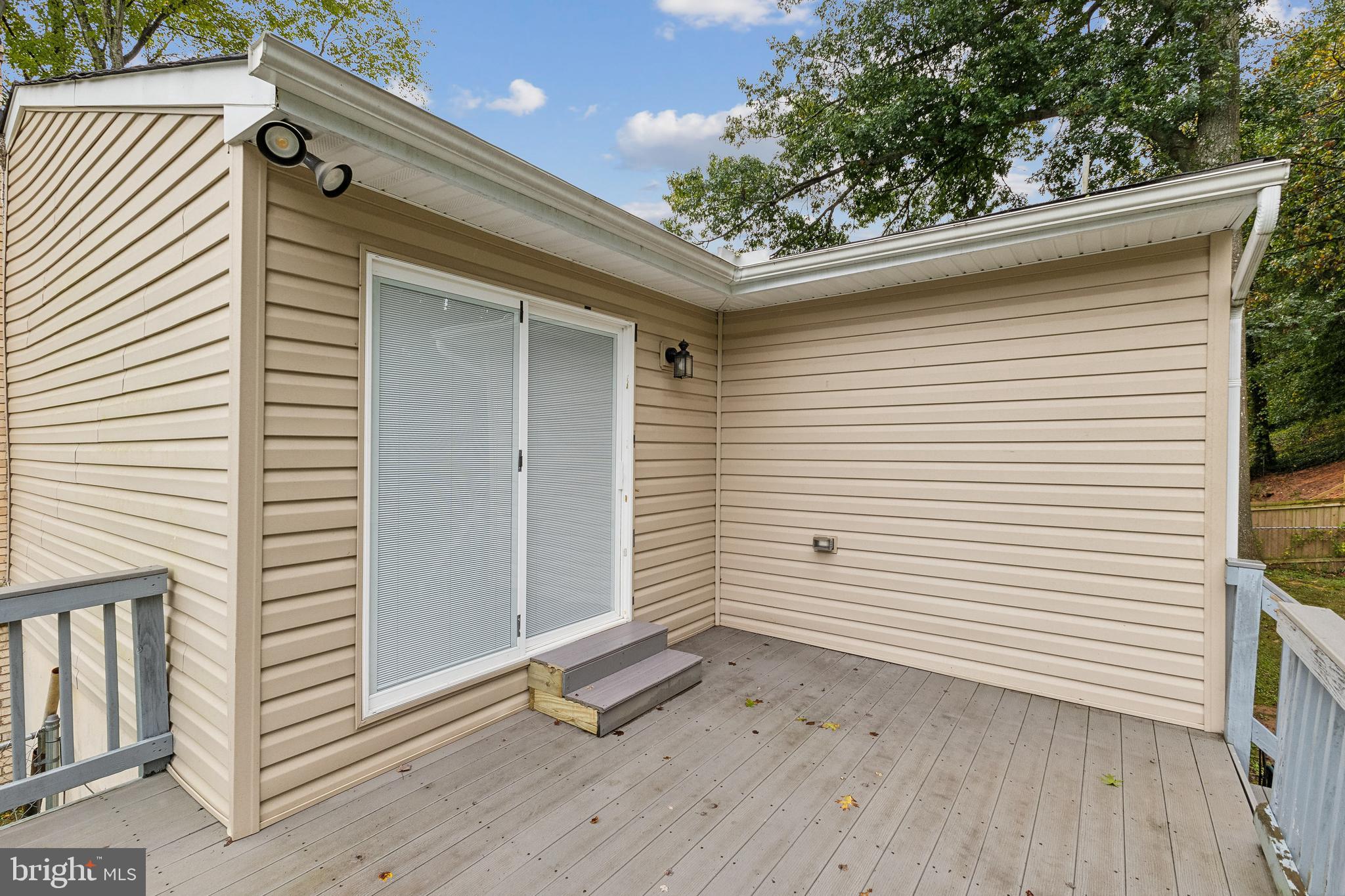 13302 Nassau Dr