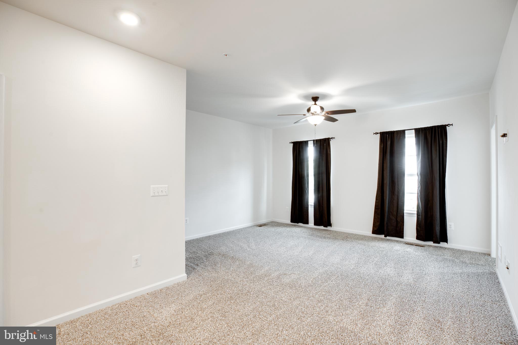 13633 ROCKINGHAM LN