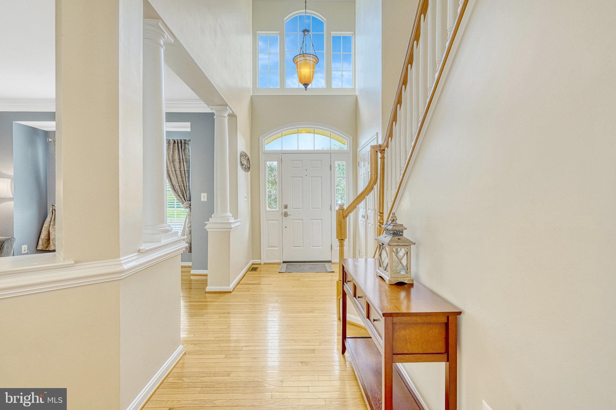 9573 Loma Dr