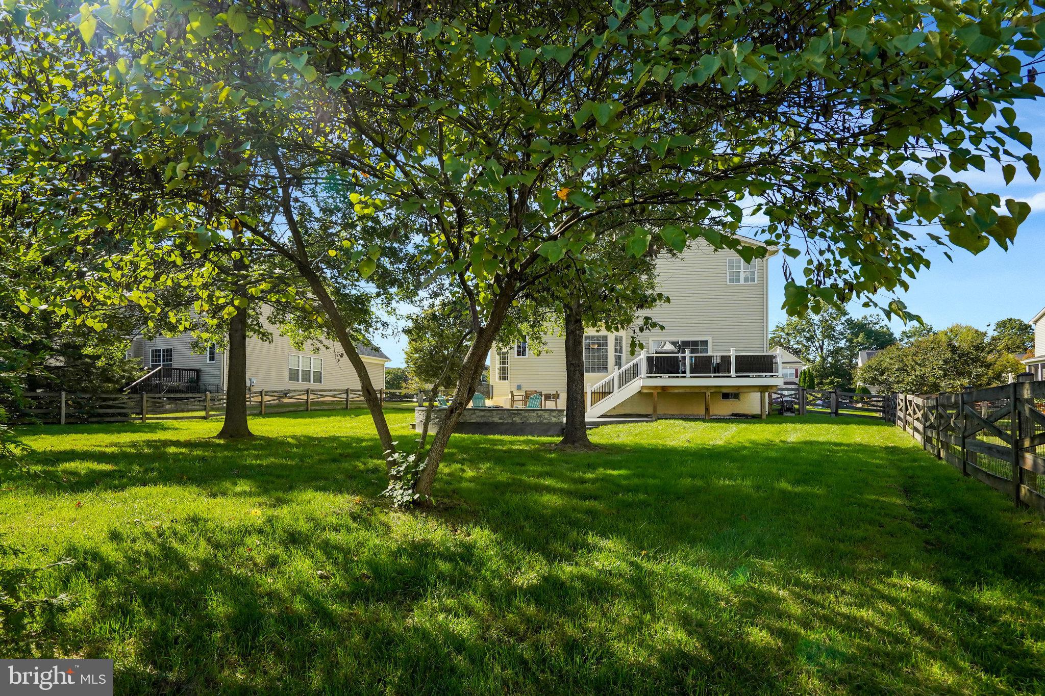 9573 Loma Dr