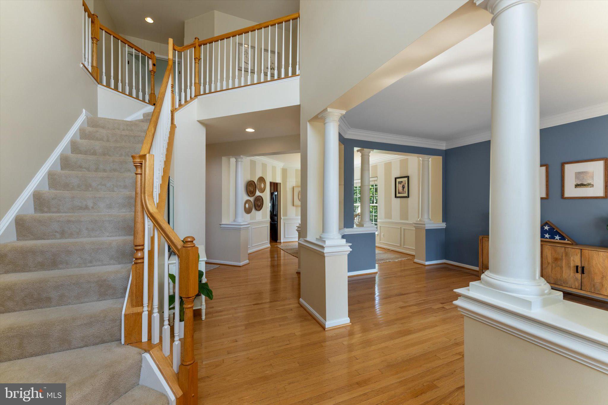 9573 Loma Dr
