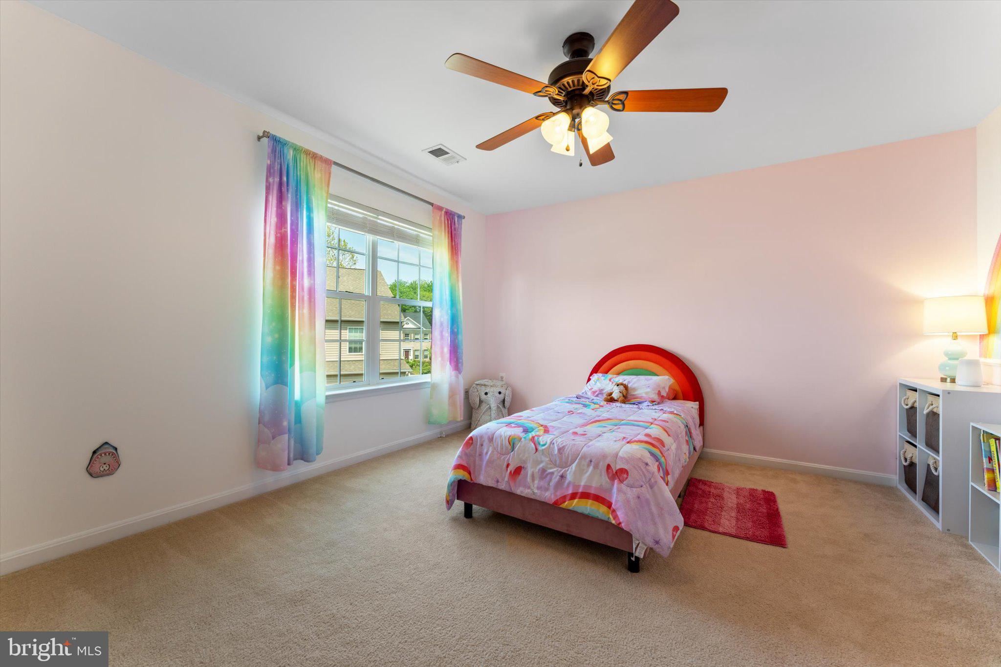 9573 Loma Dr