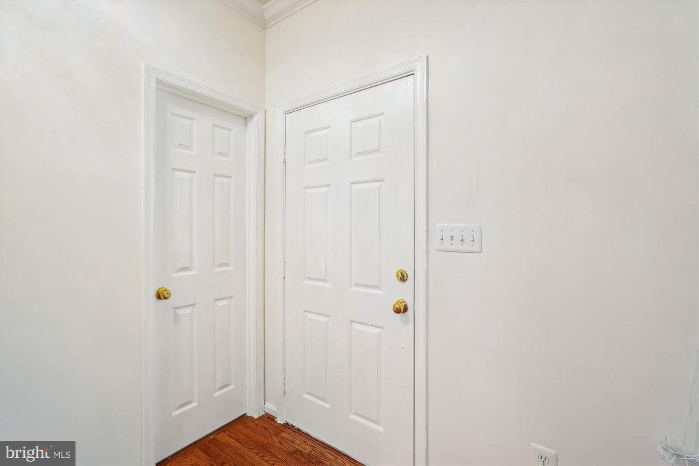 12200 Lanark Ct