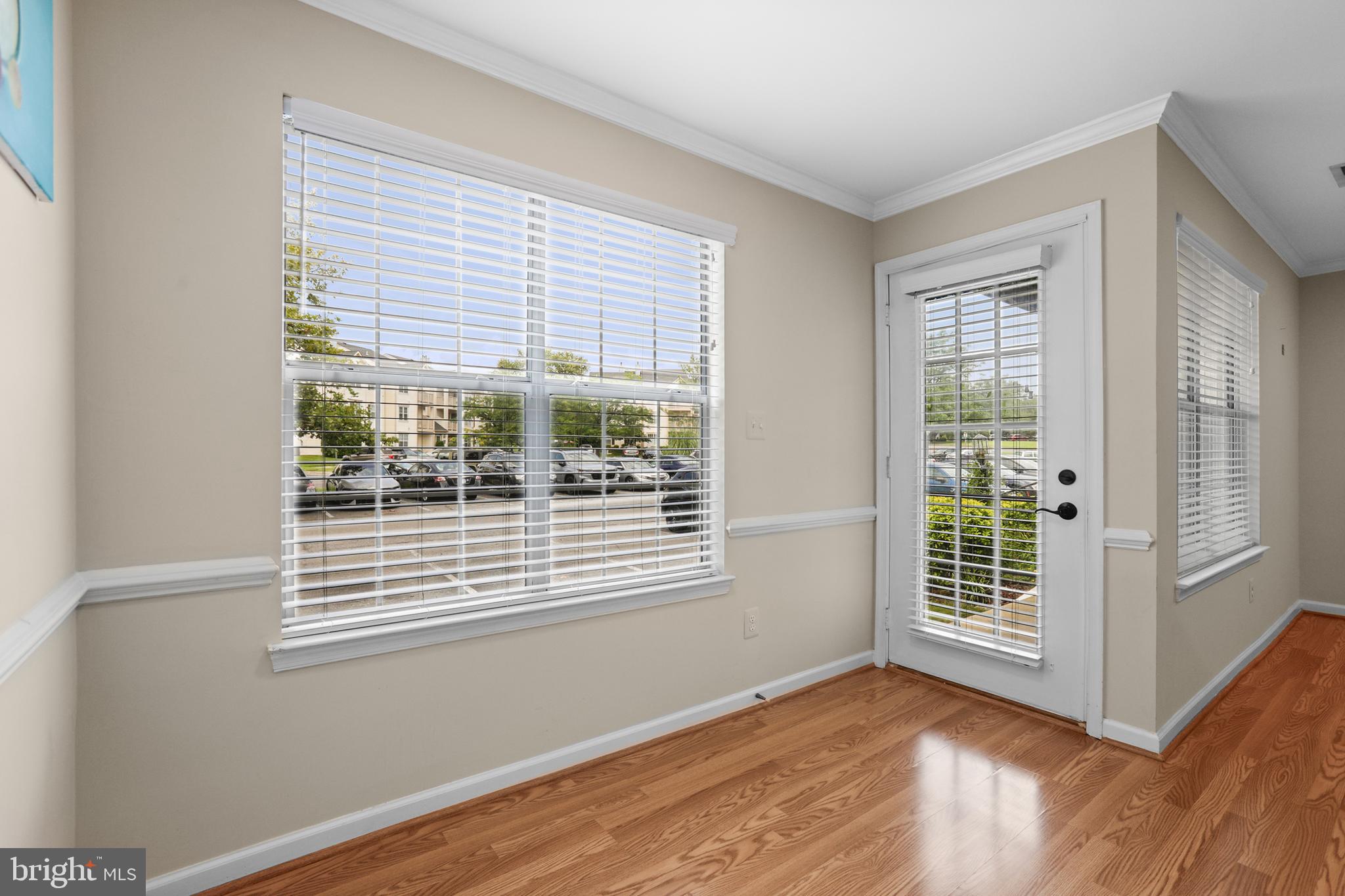 11014 KOMAN CIRCLE 104