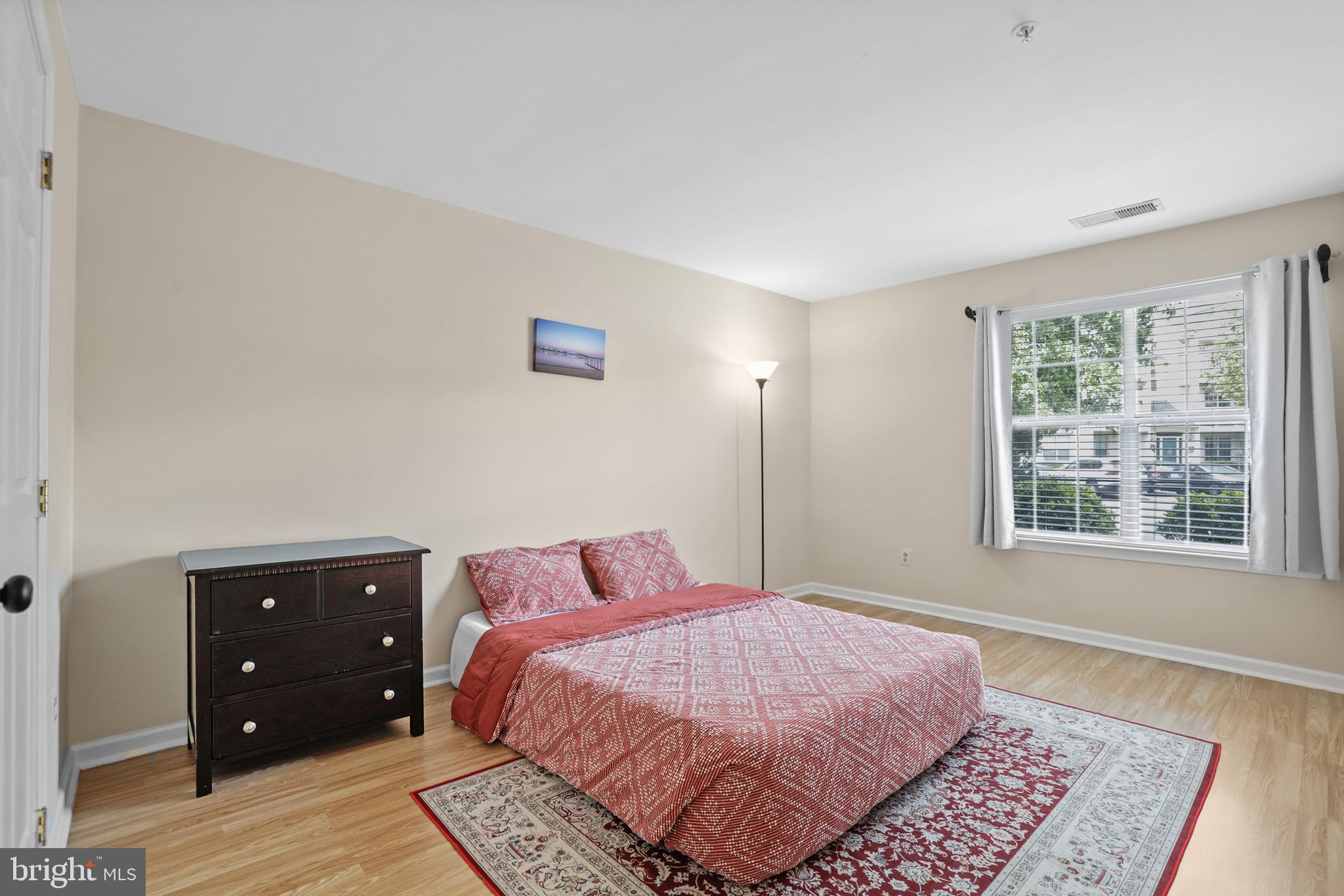 11014 KOMAN CIRCLE 104