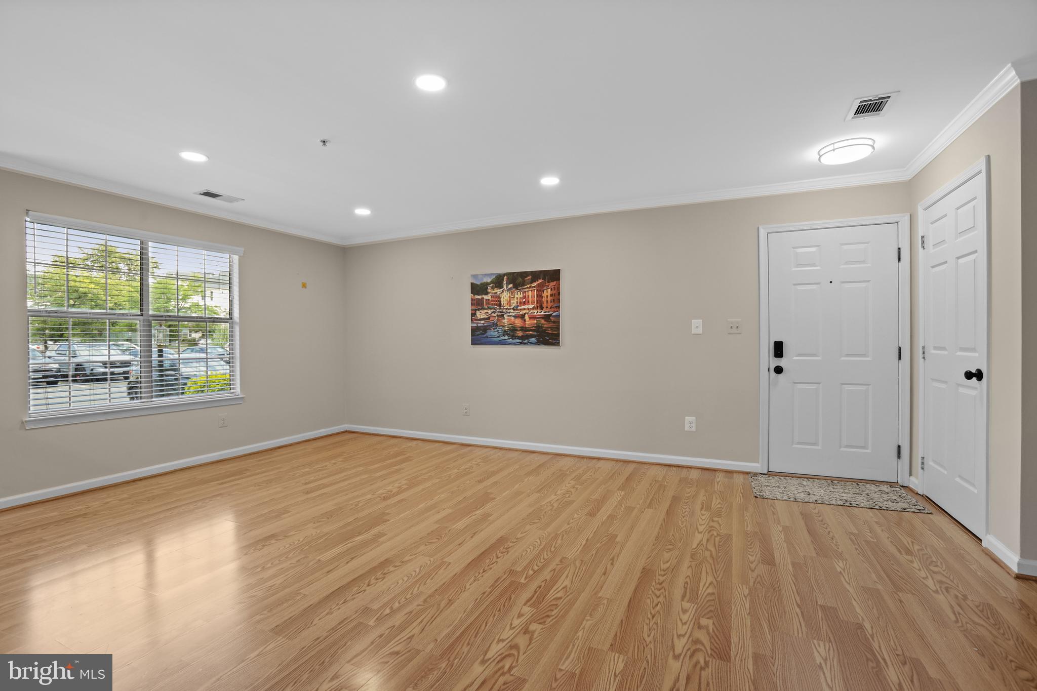 11014 KOMAN CIRCLE 104