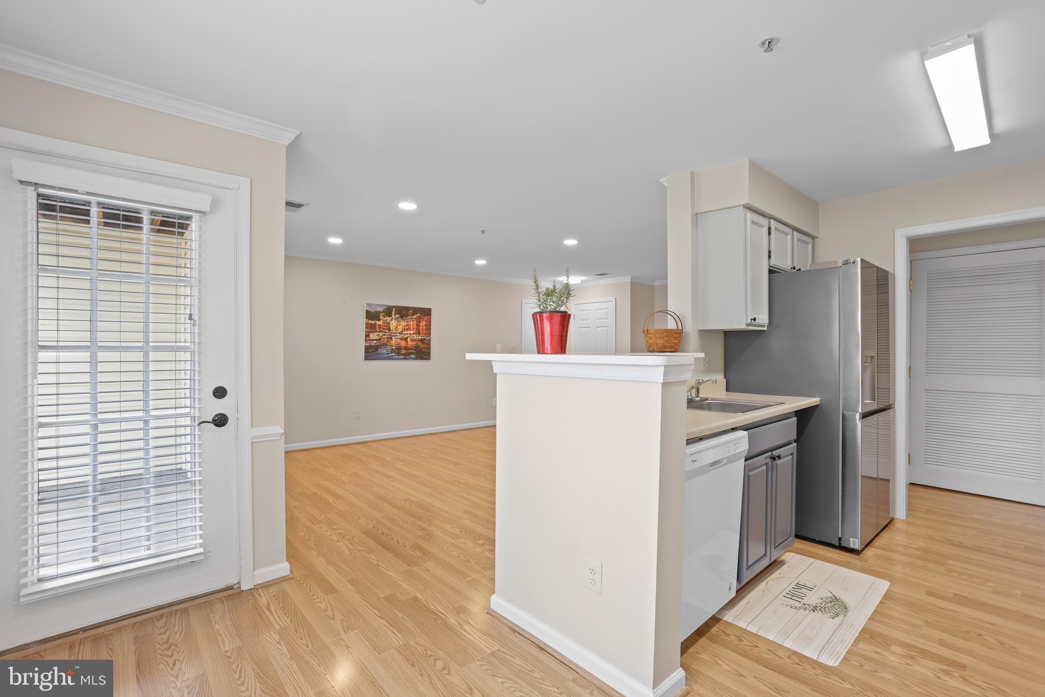 11014 KOMAN CIRCLE 104