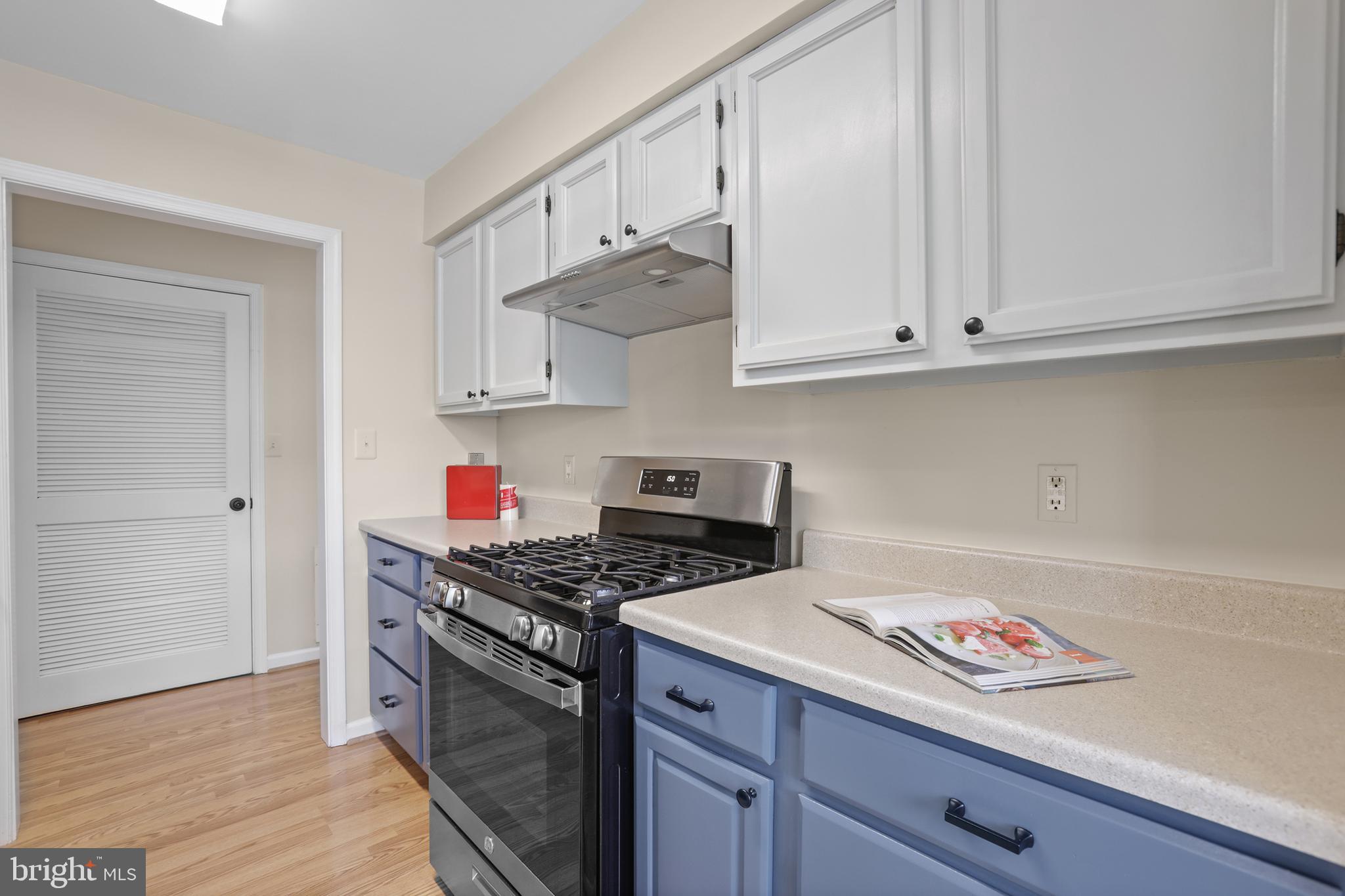 11014 KOMAN CIRCLE 104