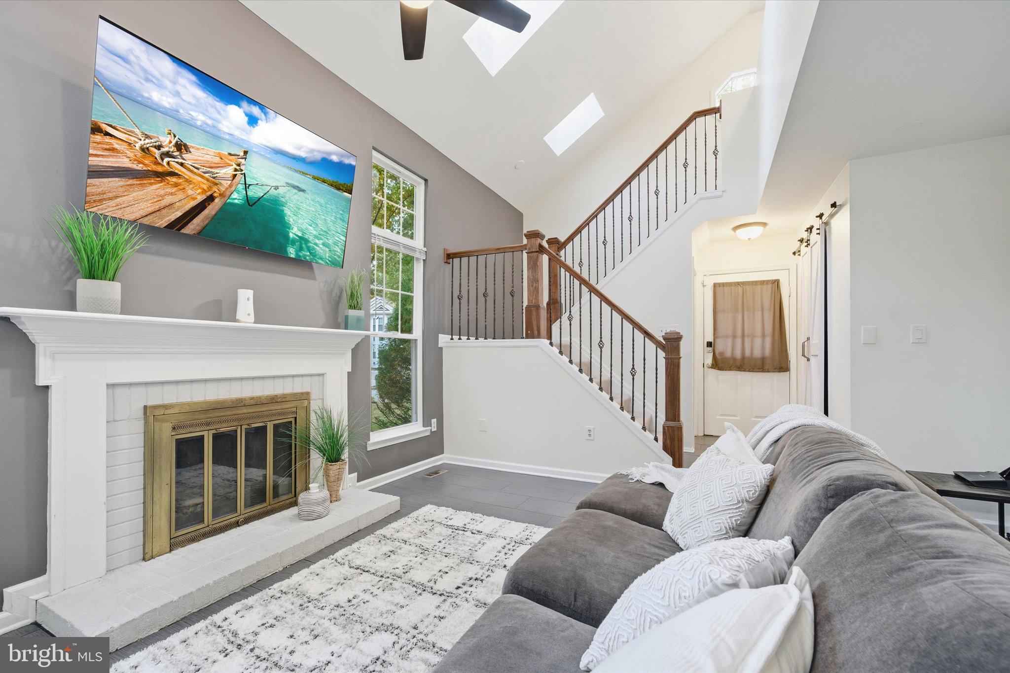 3098 FENNEGAN COURT