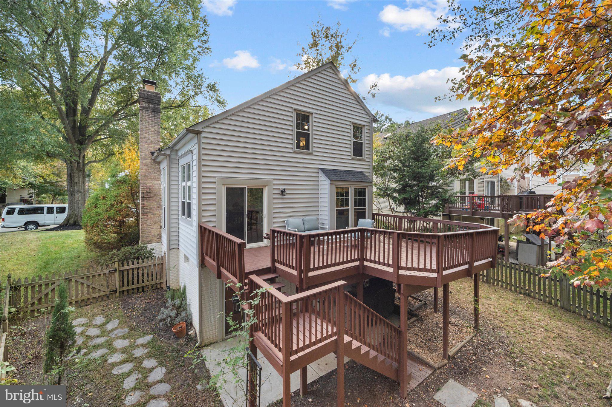 3098 FENNEGAN COURT