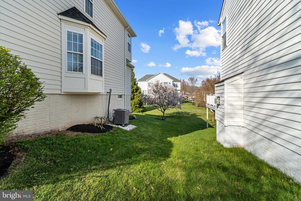 6741 EDGARTOWN WAY