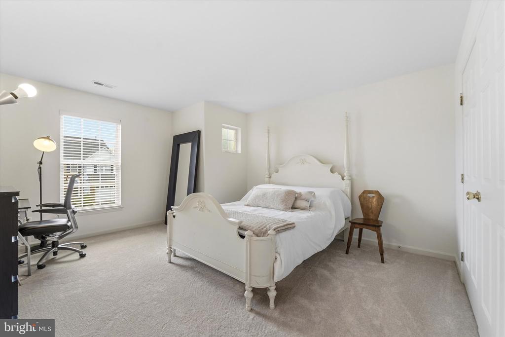 6741 EDGARTOWN WAY