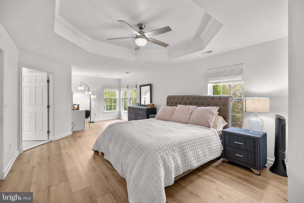 14189 CLATTERBUCK LOOP