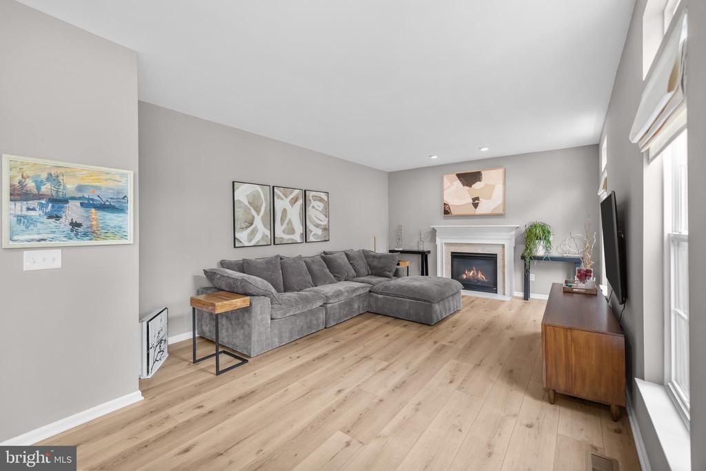 14189 CLATTERBUCK LOOP