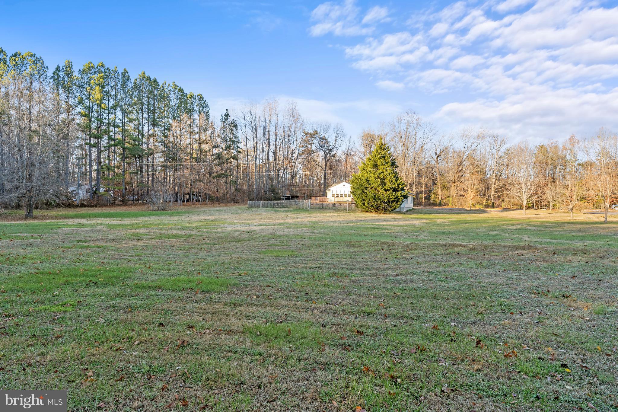 8800 Old Mill Ln